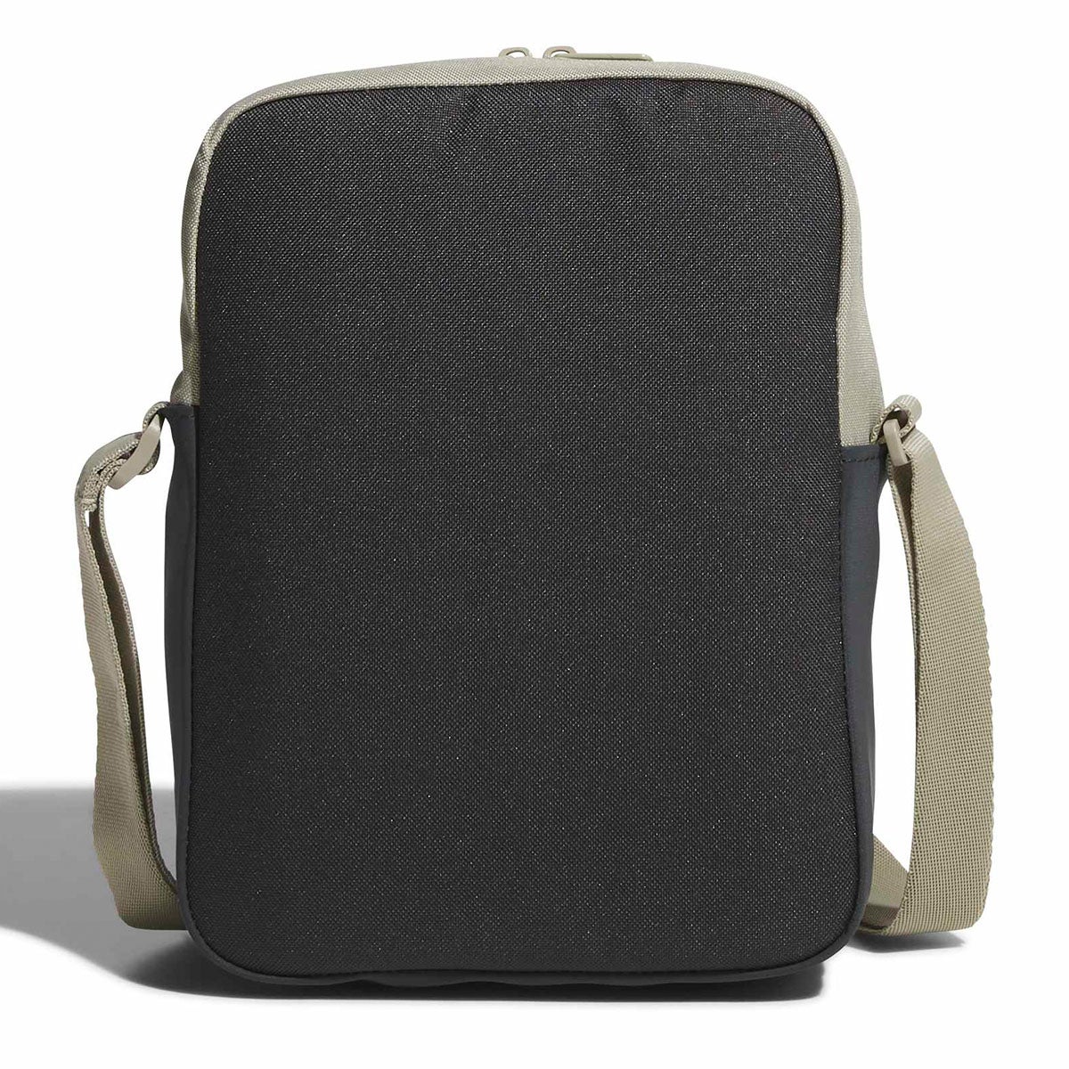 アディダス adidas　エッセンシャルズ オーガナイザー 4.4L　KLA38 画像2(ALT)