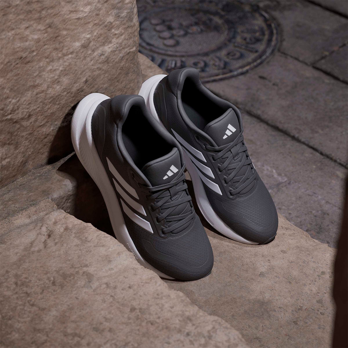 アディダス adidas　コアランナー 5 ランニング / CORERUNNER 5 Running コアブラック×フットウェアホワイト×コアブラック　IH7759 コアブラック（IH7759） 画像13(ALT)