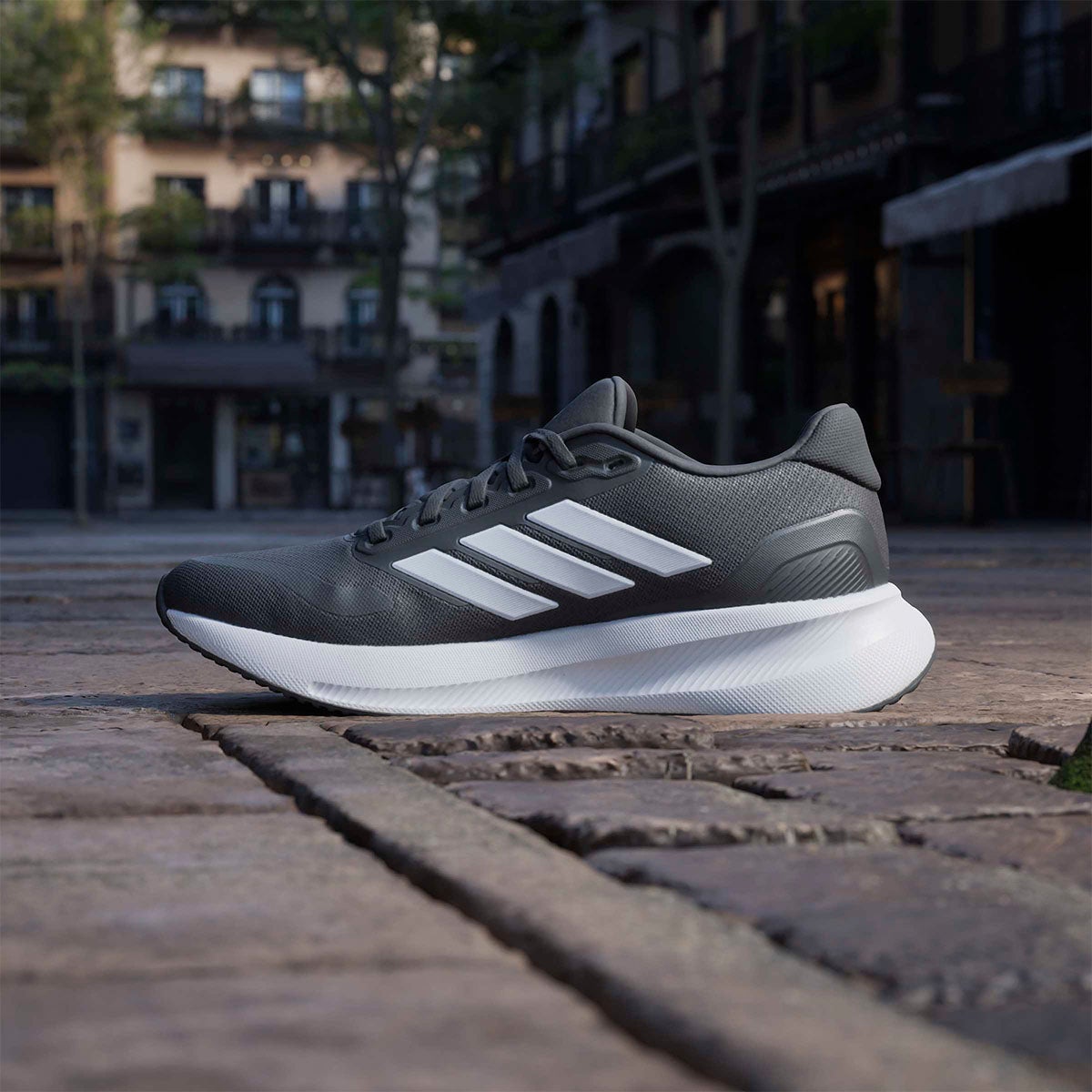 アディダス adidas　コアランナー 5 ランニング / CORERUNNER 5 Running コアブラック×フットウェアホワイト×コアブラック　IH7759 コアブラック（IH7759） 画像16(ALT)