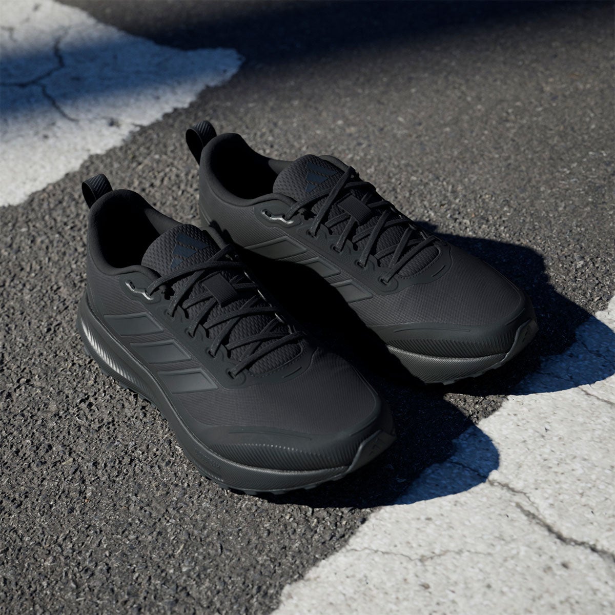 アディダス adidas コアランナー5 TR ランニングシューズ JP5916