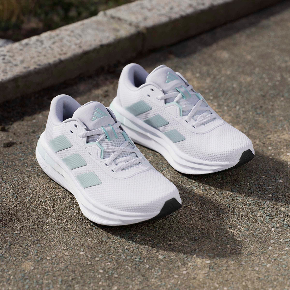 アディダス adidas　GLX 7 ランニング / GLX 7 Running フットウェアホワイト×マジックグレーメタリック×セミフラッシュアクア　JP6601 フットウェアホワイト（JP6601） 画像14(ALT)