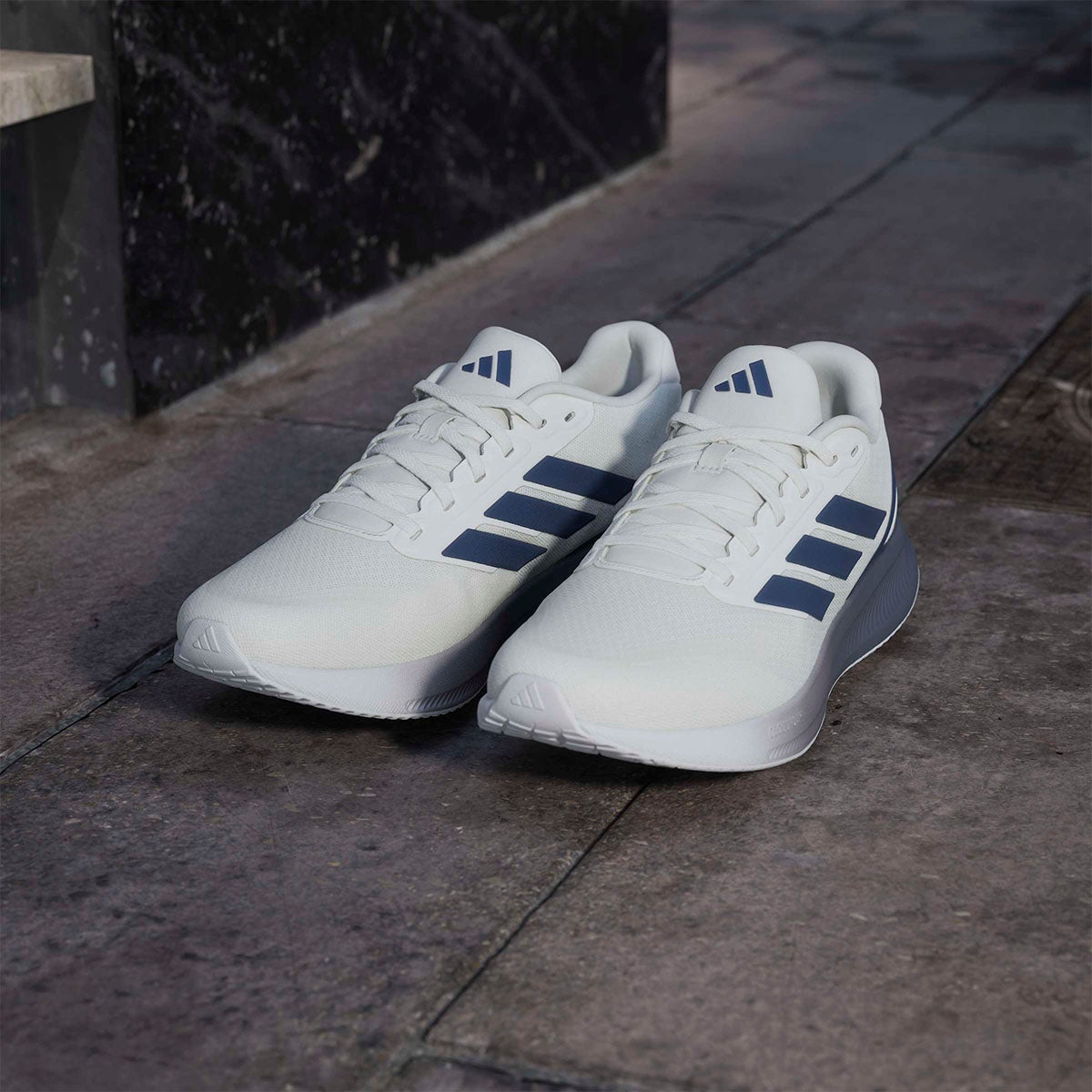 アディダス adidas　コアランナー 5 ランニング / CORERUNNER 5 Running オフホワイト×ダークブルー×ダッシュグレー　JQ6977 オフホワイト（JQ6977） 画像14(ALT)