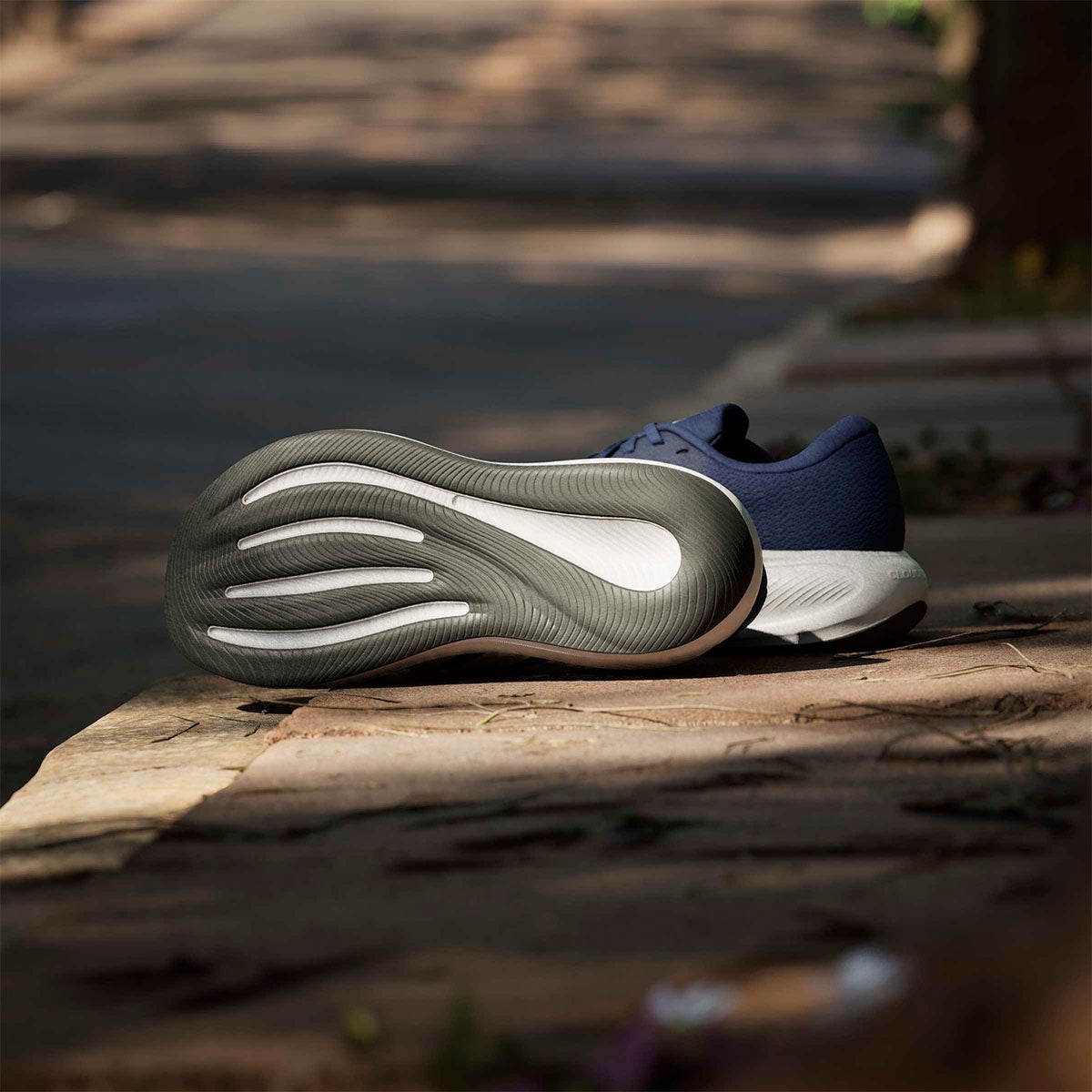 アディダス adidas　レスポンス ランナー 2 / RESPONSE RUNNER 2 ダークブルー×フットウェアホワイト×マットシルバー　KJ1735 ダークブルー（KJ1735） 画像10(ALT)