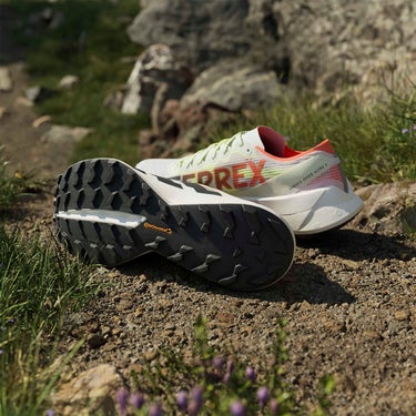 アディダス adidas　テレックス アグラヴィック スピード ウルトラ 2 トレイルランニング / Terrex Agravic Speed Ultra 2 Trail Running フットウェアホワイト×コアブラック×セミインパクトオレンジ　JS3534 フットウェアホワイト（JS3534） 画像10(ALT)