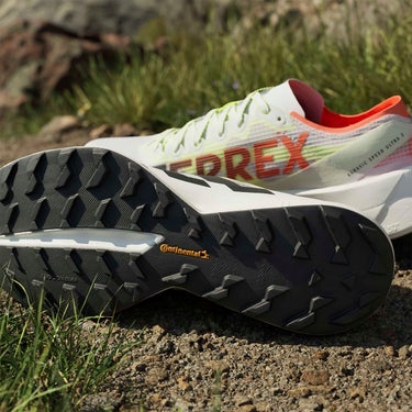 アディダス adidas　テレックス アグラヴィック スピード ウルトラ 2 トレイルランニング / Terrex Agravic Speed Ultra 2 Trail Running フットウェアホワイト×コアブラック×セミインパクトオレンジ　JS3534 フットウェアホワイト（JS3534） 画像16(ALT)
