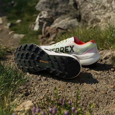 アディダス adidas　テレックス アグラヴィック スピード 2 トレイルランニング / Terrex Agravic Speed 2 Trail Running フットウェアホワイト×コアブラック×セミインパクトオレンジ　JS3536 フットウェアホワイト（JS3536） 画像10(ALT)