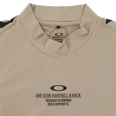 オークリー OAKLEY　メンズ ロゴプリント 半袖 モックネックシャツ FOA409094　2026年モデル 詳細5