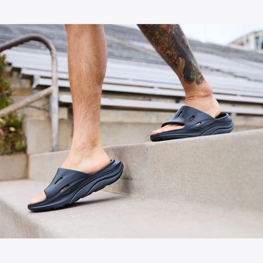 ホカ HOKA　オラ リカバリー スライド 3 ORA RECOVERY SLIDE 3　リカバリーサンダル　1135061-BBLC 2026年モデル 詳細8