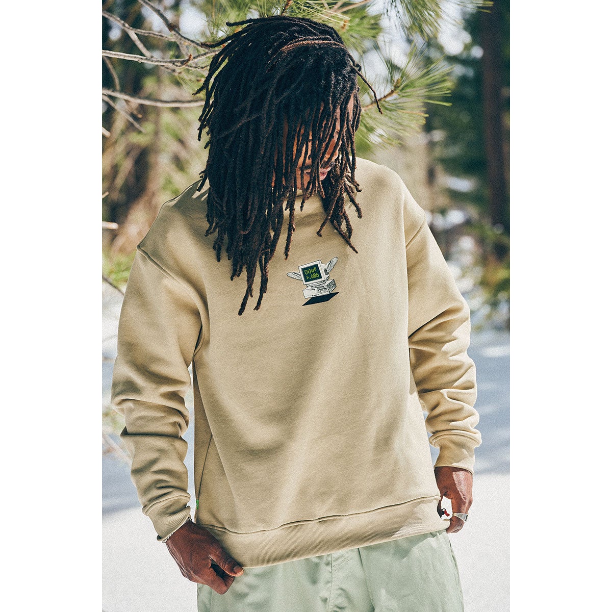 シックスエイトシックス 686　スキー スノーボードウェア ハフプレミアムヘビーウエイトクルースウェットシャツ 686 HUF PREMIUM HEAVYWEIGHT CREW SWEATSHIRT M4WNFLC189 2025-2026 詳細5