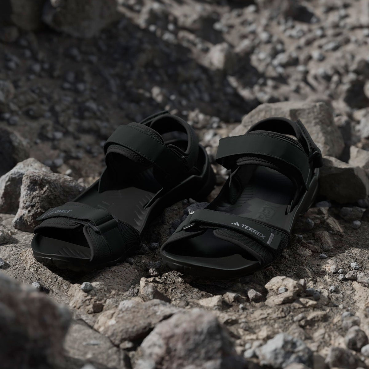 アディダス adidas TERREX HYDROTERRA ブラック 2025年モデル 詳細12
