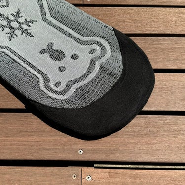 エビス eb's KNIT COVER BEAR ニットカバー ベア GREIGE スノーボードニットカバー 2026-2027 サイドデザイン（バッグ）