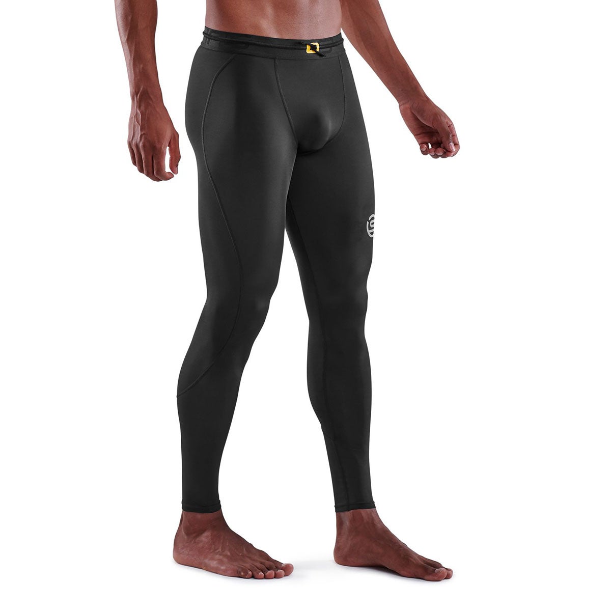 スキンズ SKINS SERIES-3 メンズ リカバリーロングタイツ ストレッチパンツ 18171311-019 2023年モデル ポケット部分（ランニング）