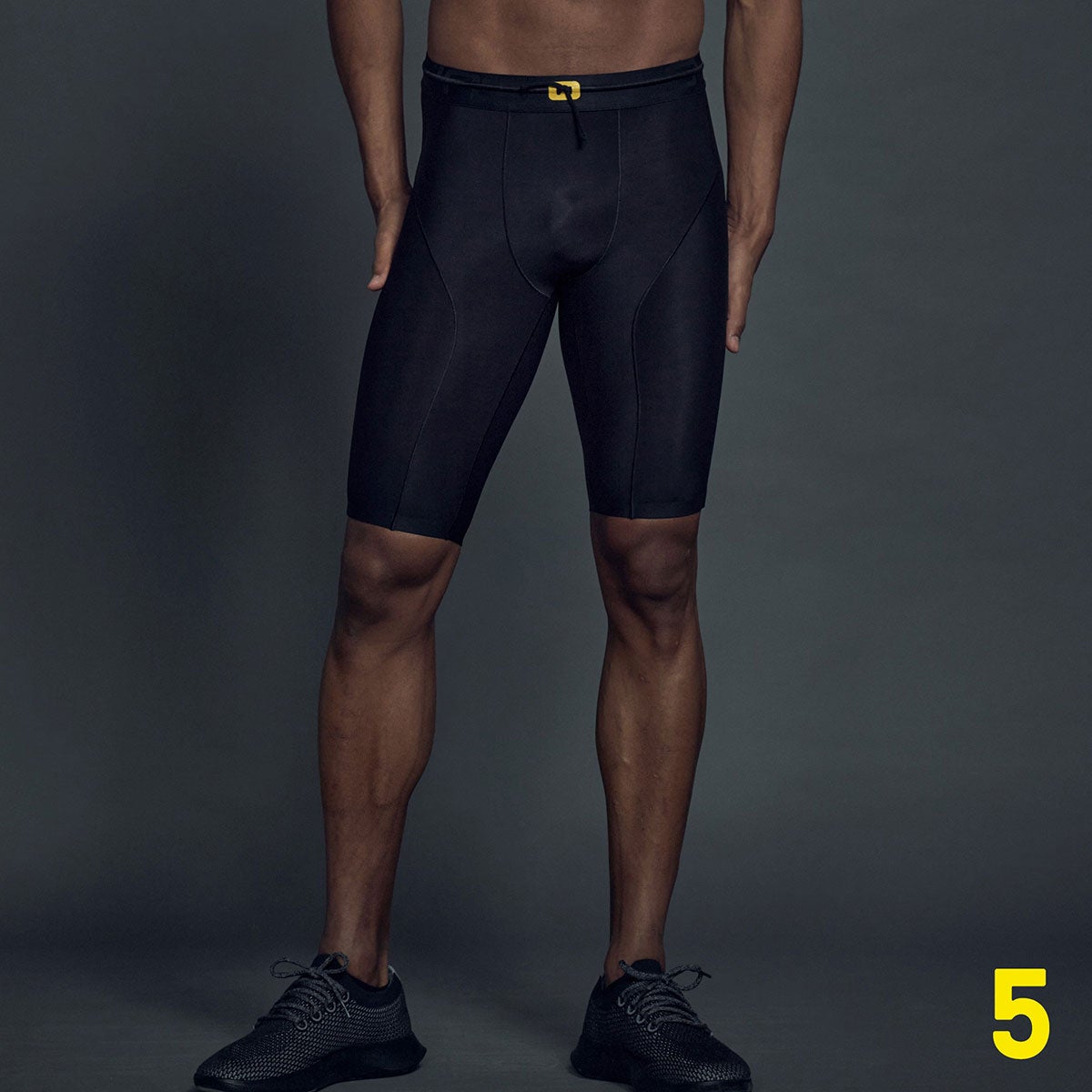 スキンズ SKINS SERIES-5 メンズ ハーフタイツ ストレッチパンツ 18171540-019 2023年モデル カラーと質感