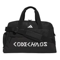 アディダス adidas　コードカオス ダッフルバッグ IH325 KW5763 ブラック　2026年モデル ダッフルバッグ 斜め正面 ブラック