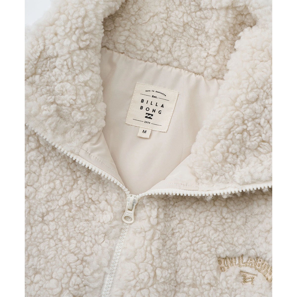 ビラボン BILLABONG FUR BOA STAND LIGHT JACKET ドローコード付き レディース ジップアップジャケット BF014760 アイボリー着用正面