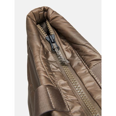 ピークパフォーマンス PEAK PERFORMANCE　Helium Tote Bag ヘリウムトートバッグ G81165-020 2026-2027 詳細3