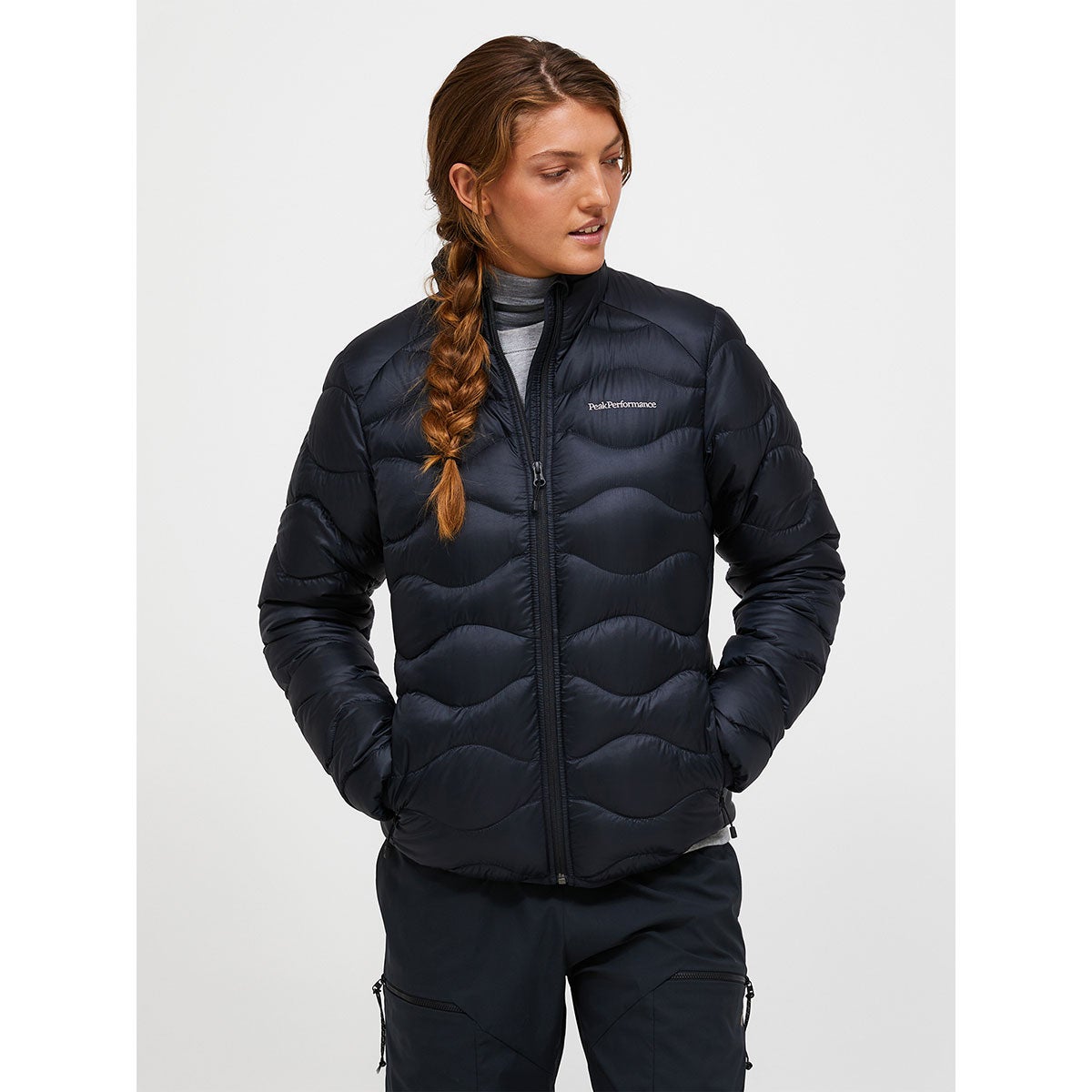 ピークパフォーマンス PEAK PERFORMANCE　スキー スノーボードウェア インナー ウィメンズヘリウムダウンジャケット W Helium Down Jacket G79809-020 2026-2027 BLACK