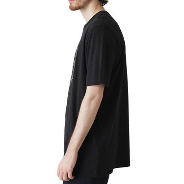 トラヴィスマシュー Travis Mathew メンズ 半袖 プリント Tシャツ A40081J 2025年モデル 側面