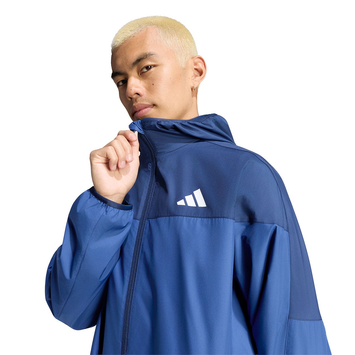 アディダス adidas スモールロゴ レギュラーフィット 起毛トリコット 裏地付きフード ウインドジャケット ウインドシャツメンズ DP025-26 袖・裾 ディテール
