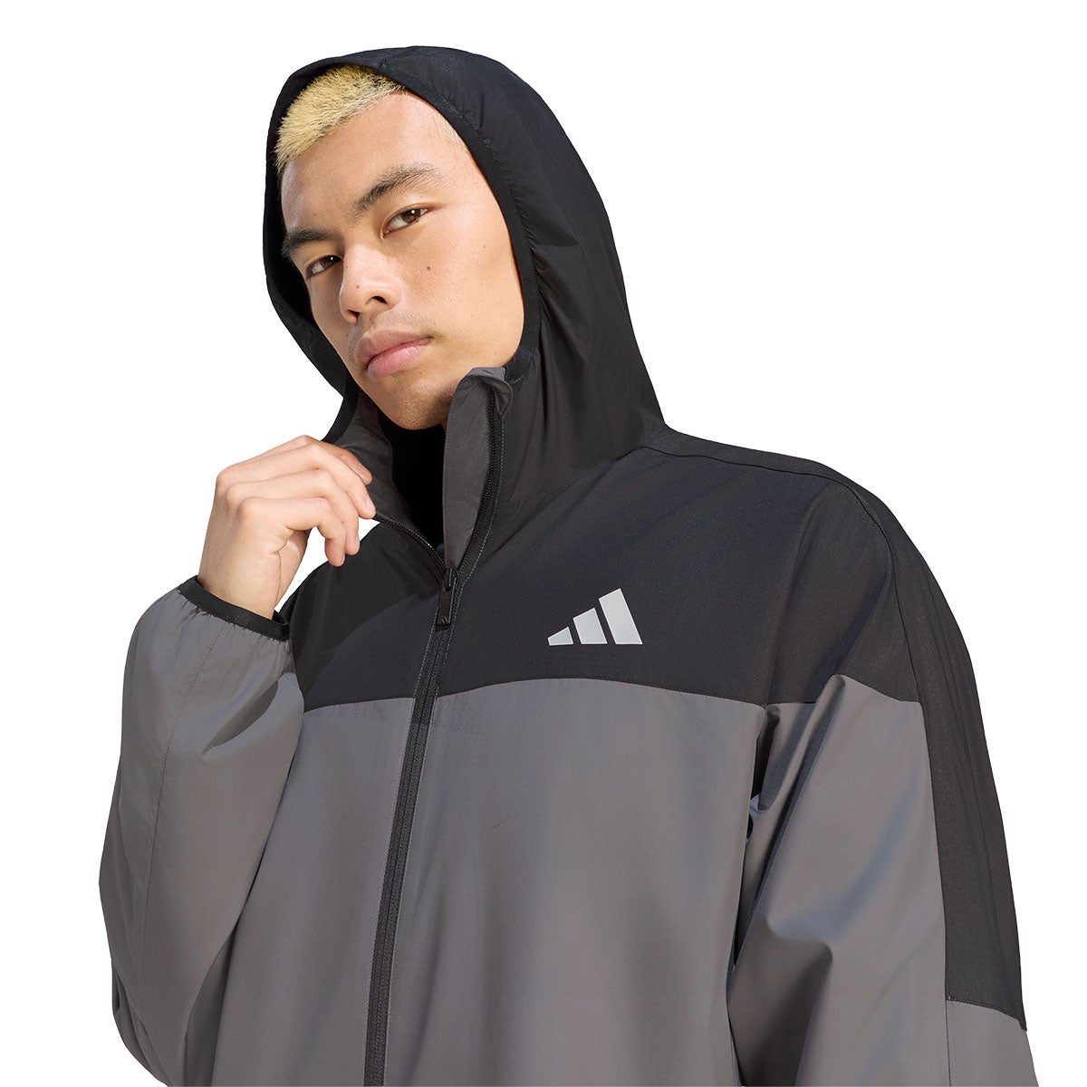 アディダス adidas スモールロゴ レギュラーフィット 起毛トリコット 裏地付きフード ウインドジャケット ウインドシャツメンズ DP025-26 商品ディテール