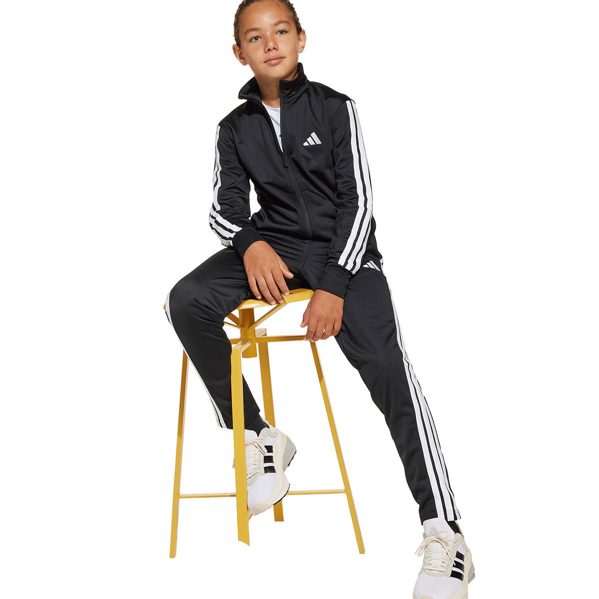 アディダス adidas エッセンシャルズクライマクールトラックスーツキッズ トレーニングスーツガール KRG91 素材・生地 ディテール