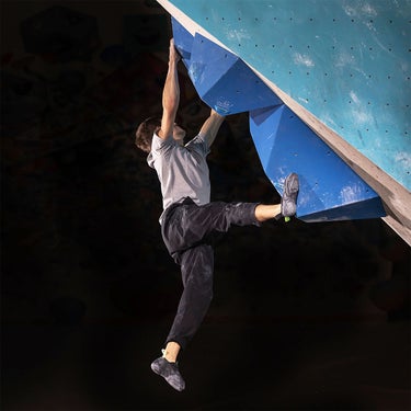 アディダス adidas ファイブテン ハイアングル プロ コンペティション クライミング / Five Ten Hiangle Pro Competition Climbing シューズ ブラック FV4744 使用イメージ