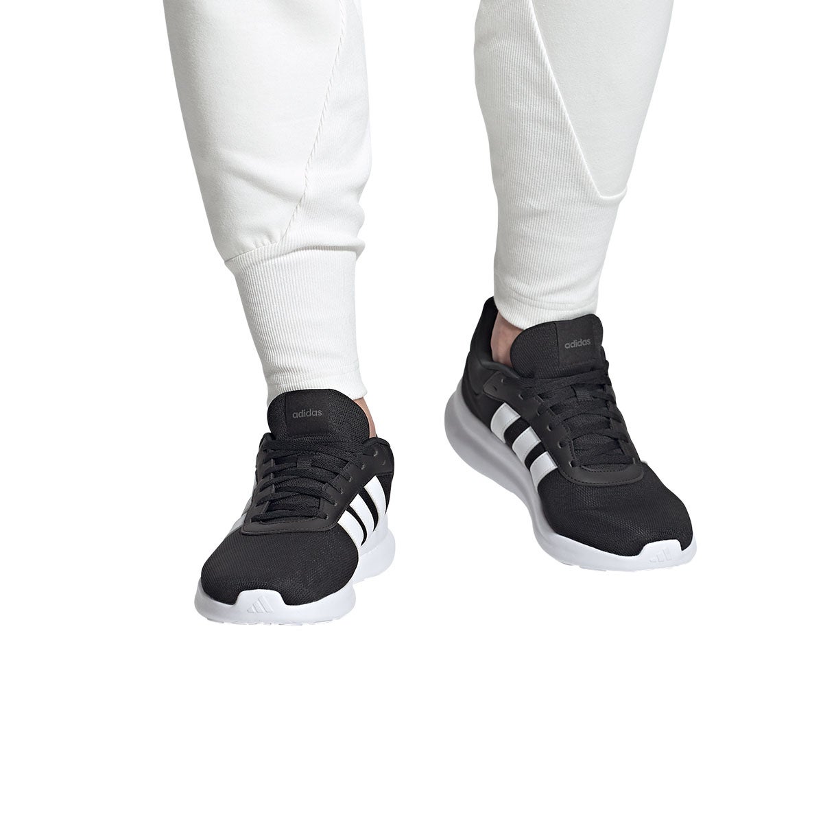 アディダス adidas ライトレーサー 4.0 / Lite Racer 4.0 シューズ ブラック IE6133 商品外観
