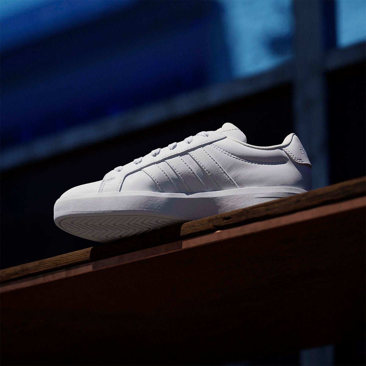 アディダス adidas グランドコート3.0ジュニア / Grand Court 3.0 Junior シューズ ホワイト JP9110 使用イメージ
