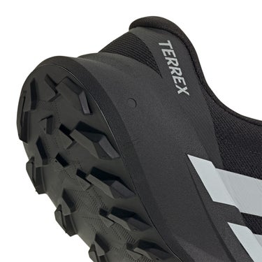 アディダス adidas Terrex Agravic SL Trail Running Shoes ランニングシューズ ブラック KH8801 使用イメージ