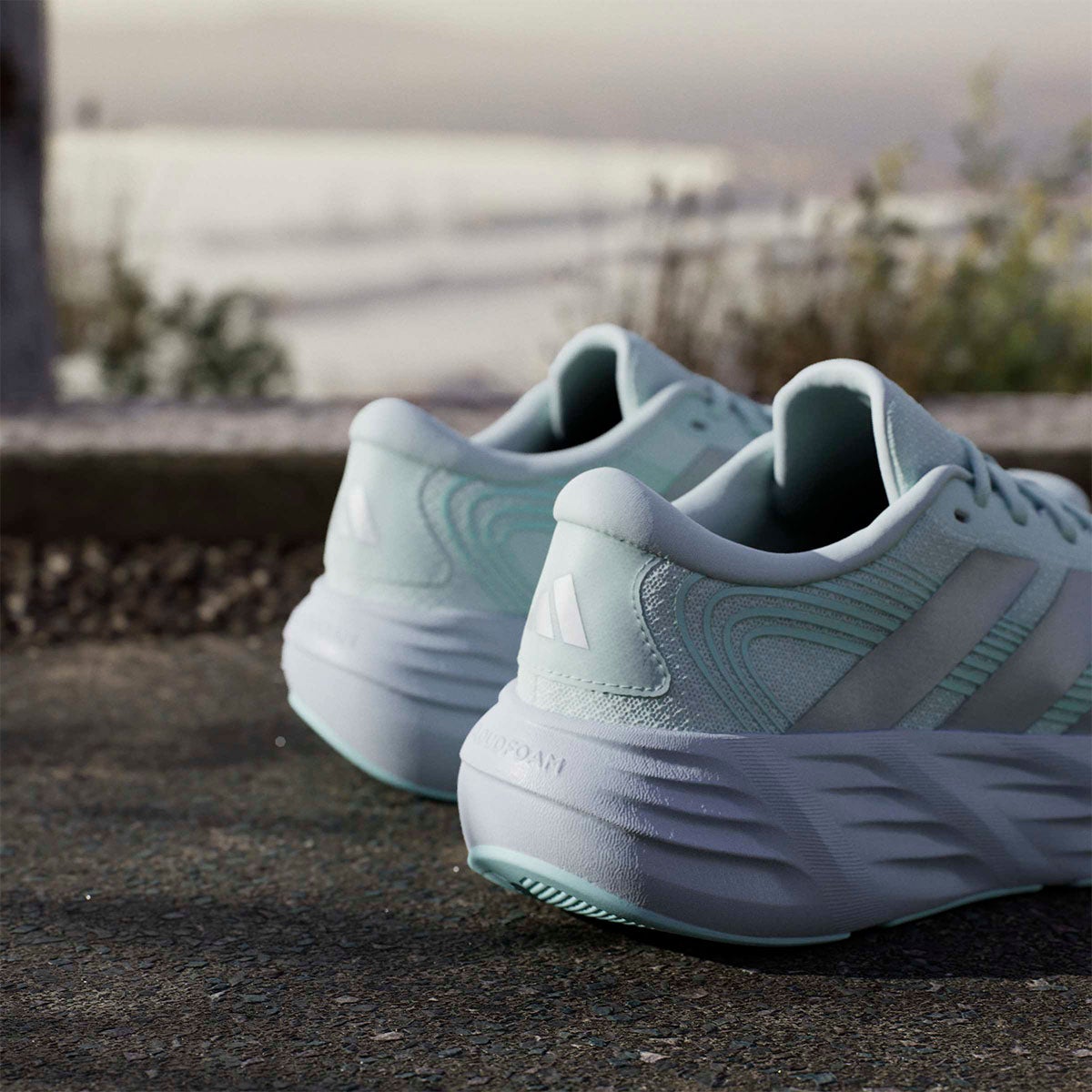 アディダス adidas ギャラクシー 8 ランニング / GALAXY 8 RUNNING ランニングシューズ グリーン IH9790 使用イメージ