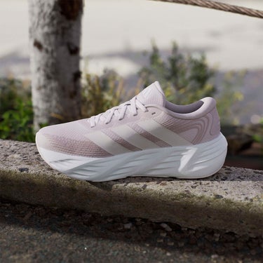 アディダス adidas GLX 8 ランニング / GALAXY 8 RUNNING ランニングシューズ パープル IH9792 使用イメージ