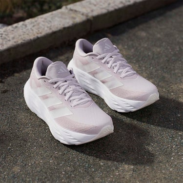 アディダス adidas GLX 8 ランニング / GALAXY 8 RUNNING ランニングシューズ パープル IH9792 使用イメージ