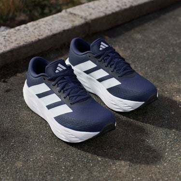 アディダス adidas ギャラクシー 8 ランニング / GALAXY 8 RUNNING ランニングシューズ ネイビー IH9813 使用イメージ