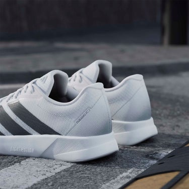 アディダス adidas デュラモ RC2 ランニング / Duramo RC2 Running ランニングシューズ ホワイト JR3236 使用イメージ