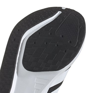 アディダス adidas デュラモRC2ランニングシューズ ブラック JS4429 使用イメージ
