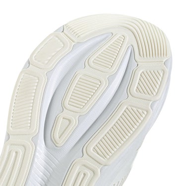 アディダス adidas ギャラクシー 8 ランニング / GALAXY 8 RUNNING ランニングシューズ ホワイト KH5608 使用イメージ