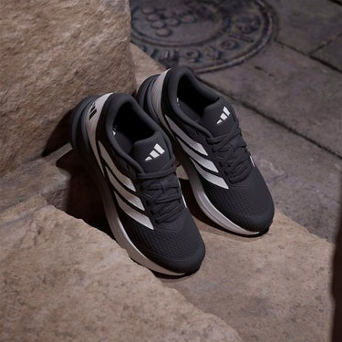 アディダス adidas Runfalcon 6 Junior Shoes シューズ ブラック KH8695 使用イメージ