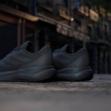 アディダス adidas Runfalcon 6 Junior Shoes シューズ ブラック KI1784 使用イメージ