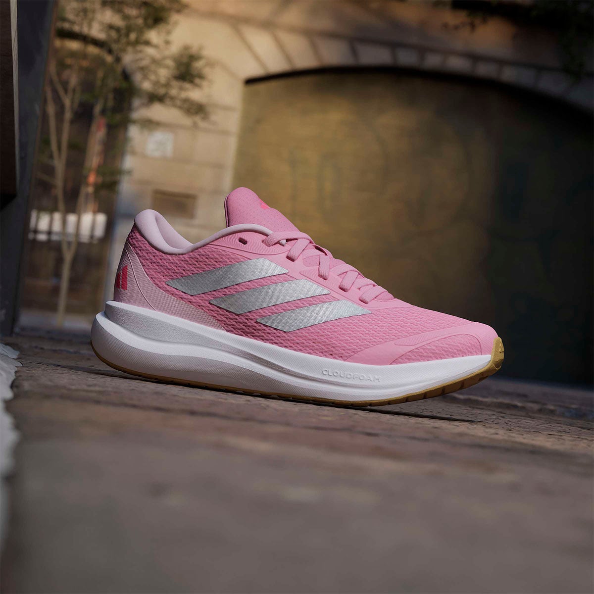 アディダス adidas Runfalcon 6 Junior Shoes シューズ ピンク KI1786 使用イメージ