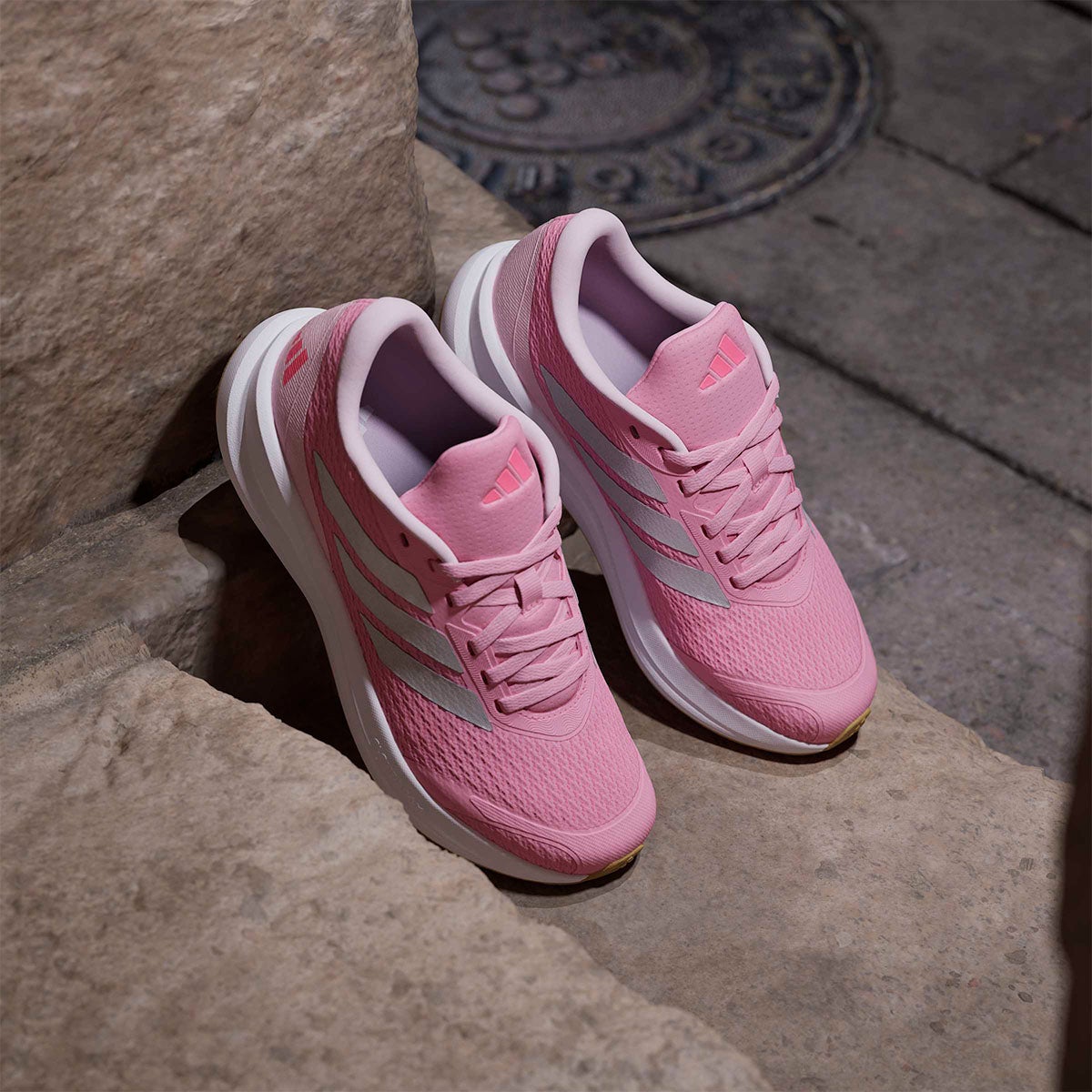 アディダス adidas Runfalcon 6 Junior Shoes シューズ ピンク KI1786 使用イメージ
