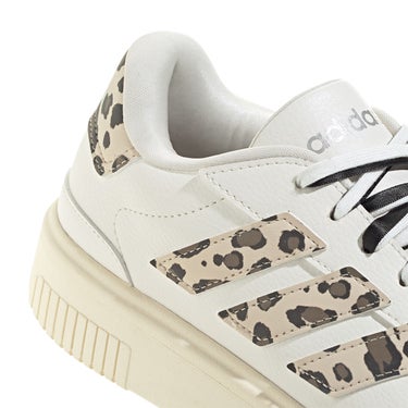 アディダス adidas コートブロック / COURTBLOCK シューズＷ ホワイト KI2642 使用イメージ