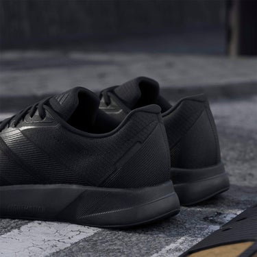 アディダス adidas デュラモ RC2 ランニング / Duramo RC2 Running ランニングシューズ ブラック KJ4190 使用イメージ