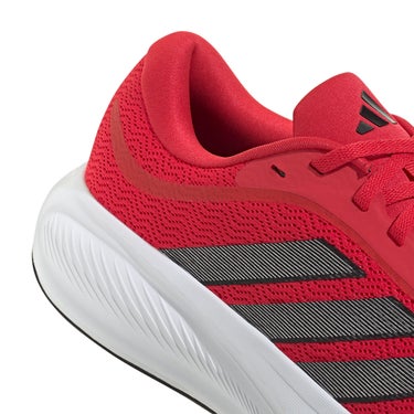アディダス adidas レスポンス ランナー 2 / RESPONSE RUNNER 2 ランニングシューズ レッド KK4303 使用イメージ