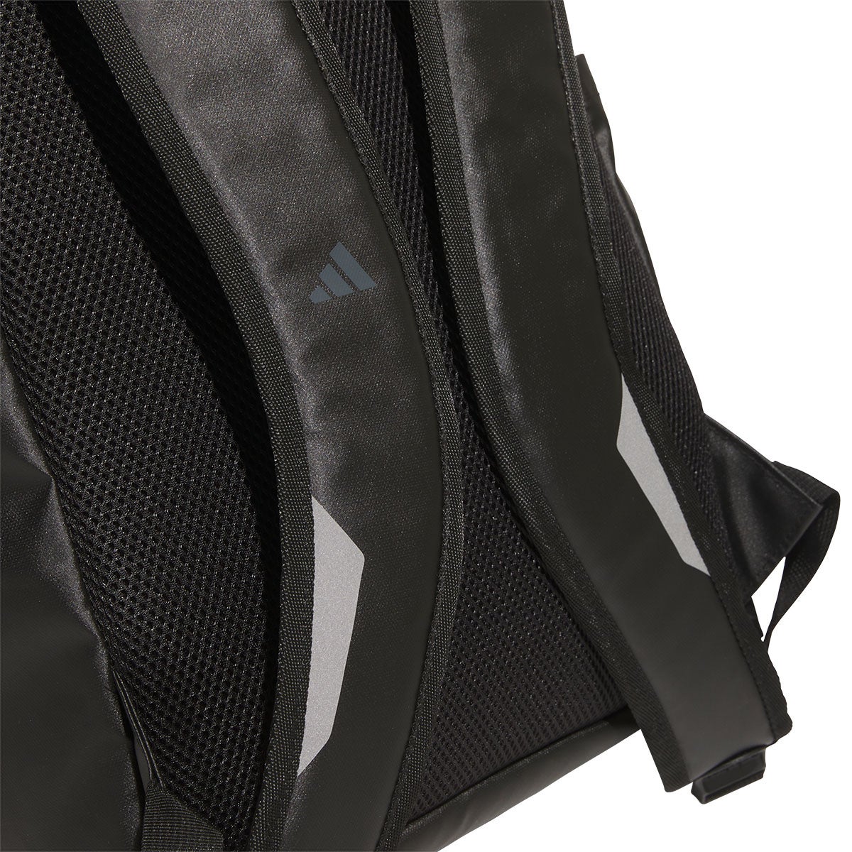 アディダス adidas ライナー ロゴ スクエア バックパック ブラック TC657 KV3973 収納イメージ