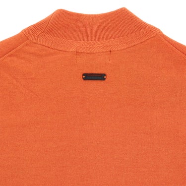 セントアンドリュース St ANDREWS メンズ カシミヤタッチ 天竺 長袖 モックネックニット 042-5274051 オレンジ 背面ロゴアップ