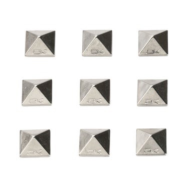 ダカイン DAKINE　アクセサリー ピラミッドスタッズ PYRAMID STUDS BG232974_CHR 2026-2027 CHR