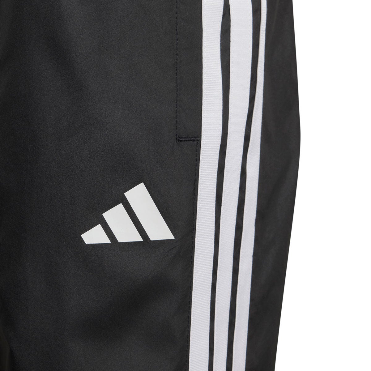 アディダス adidas キッズ エッセンシャルズ スリーストライプス ルーズフィット 起毛トリコット裏地 アンクル丈 ウーブン オープンヘム パンツ CM914 機能・ディテール