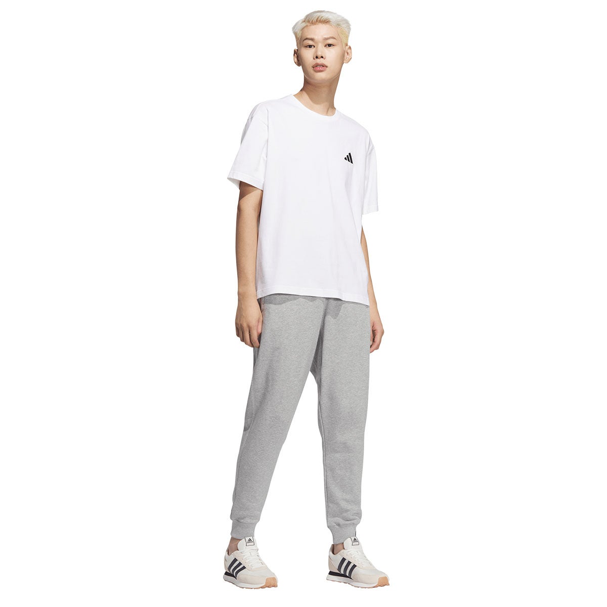 アディダス adidas エッセンシャルズ プラス レギュラーフィット スモールロゴ フレンチテリー カフパンツ JUP91 商品ディテール
