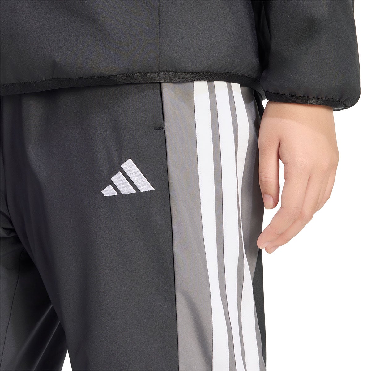 アディダス adidas チーム ルーズフィット ウインドブレーカー パンツ TF283 商品ディテール